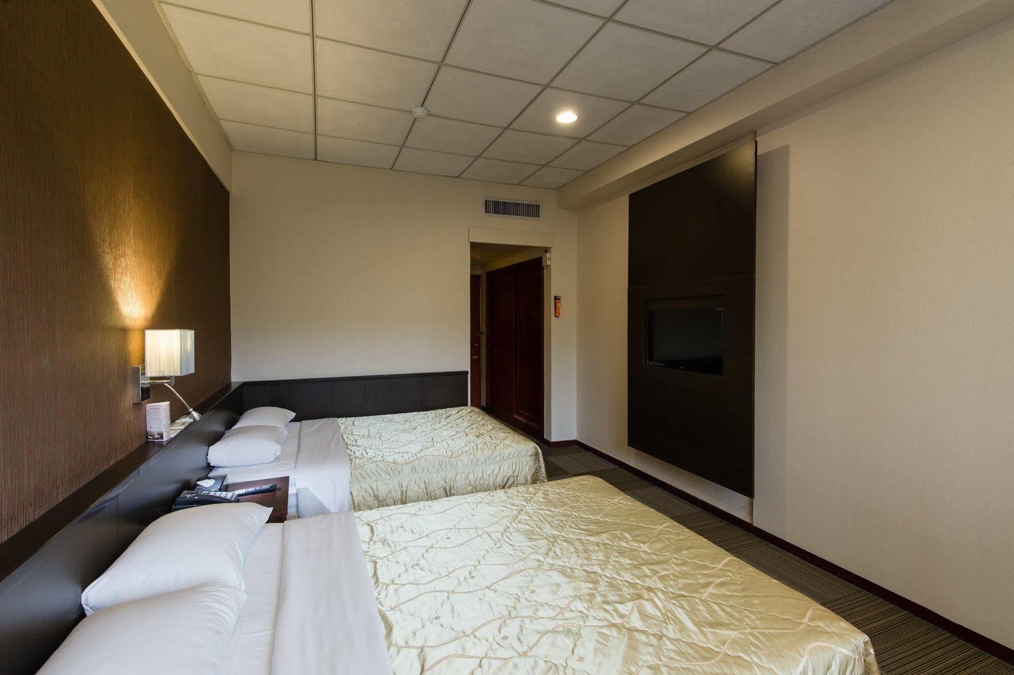 Atami Hotel Taipeh Exterior foto